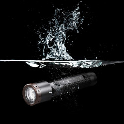 Lampe torche de poche rechargeable