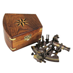 Sextant en laiton antique