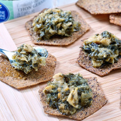 Émietté de lotte au Kombu