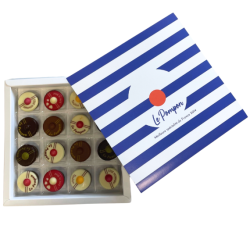 Boîte de chocolats porte-bonheur marinière