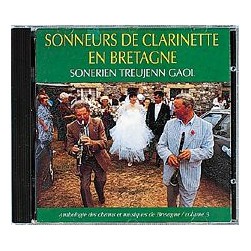 Sonneurs de clarinette en Bretagne